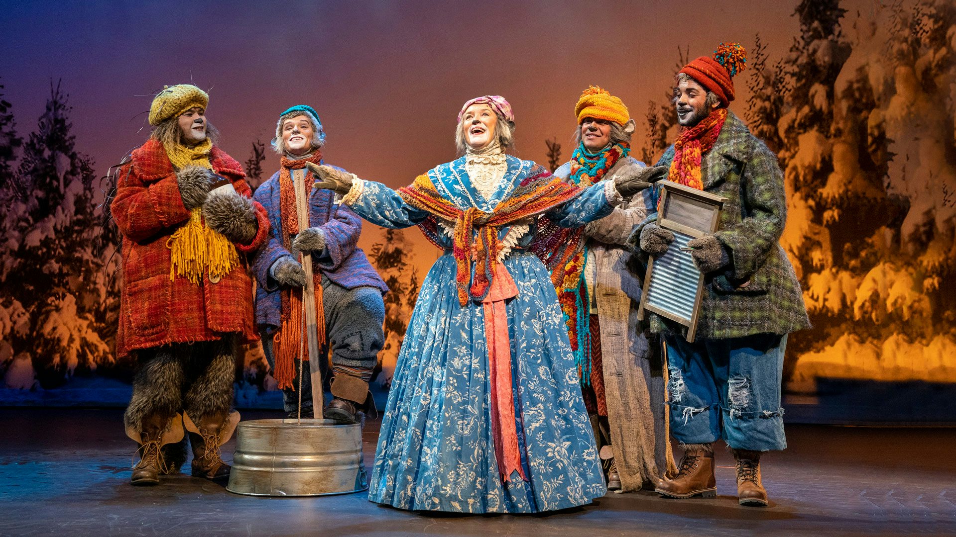 Steven Huynh as Wendell Porcupine, Colin Trudell as Emmet Otter, Cass Morgan as Ma Otter, J. Antonio Rodriguez as Will Possum, Jakeim Hart as Harvey.